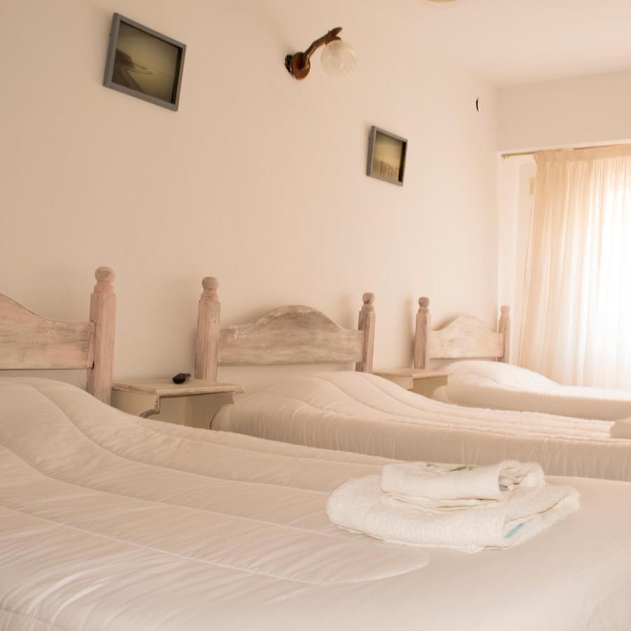 Vintage Hotel Puerto Madryn Buitenkant foto